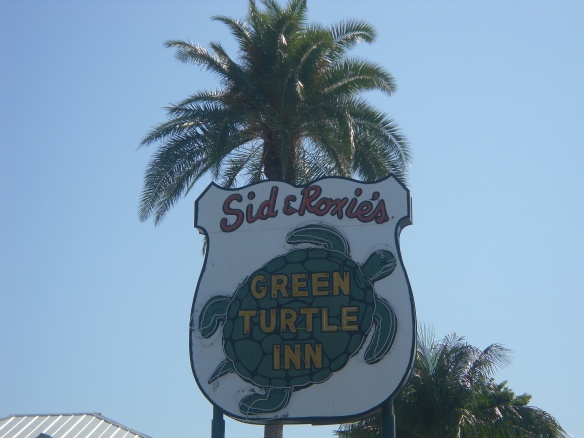 13_green_turtle_inn_sign_unretouched